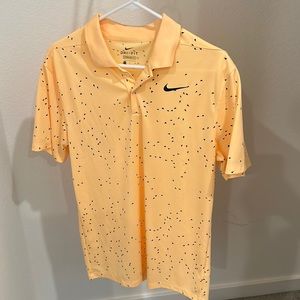 Nike golf dri-fit worn once